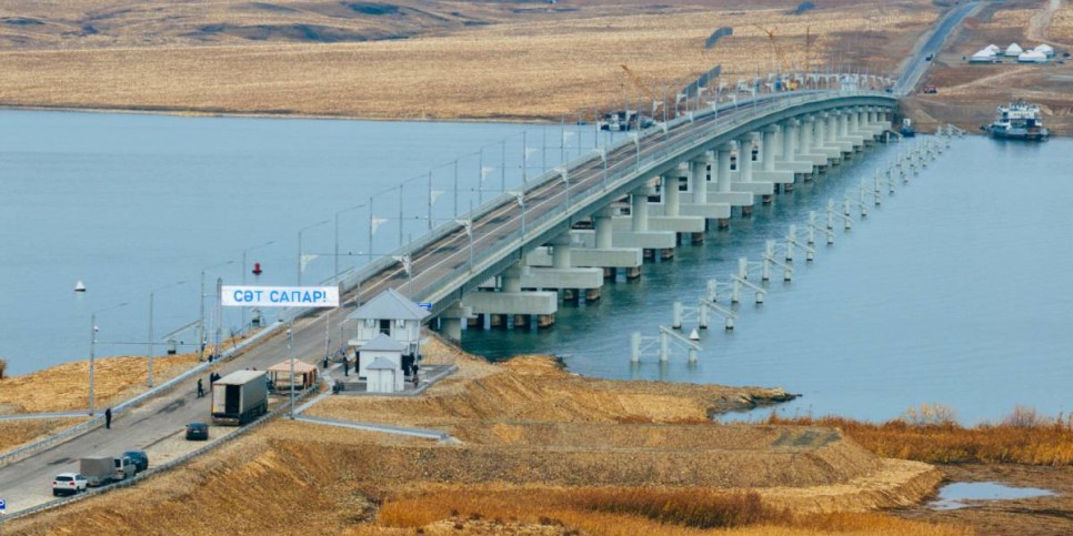 
                    На Бухтарминском водохранилище открыли самый длинный мост в стране
                