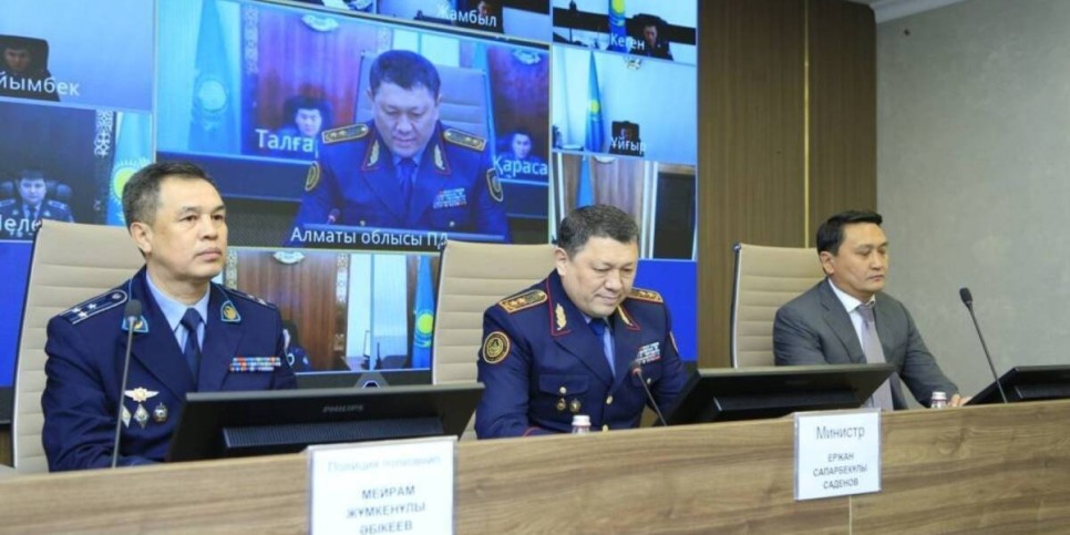 
                    Ряд высокопоставленных полицейских освобождены от должностей в Алматинской области
                