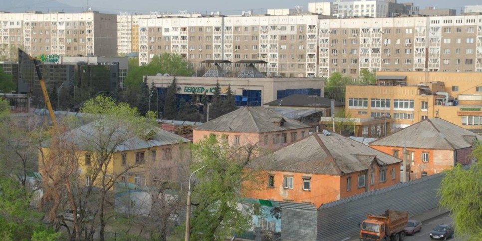 
                    В Турксибском районе Алматы продолжается реновация ветхого жилья
                