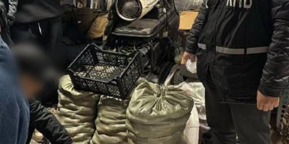 
                    КНБ: Пресечен канал поставки наркотиков в Караганду из южных регионов страны
                