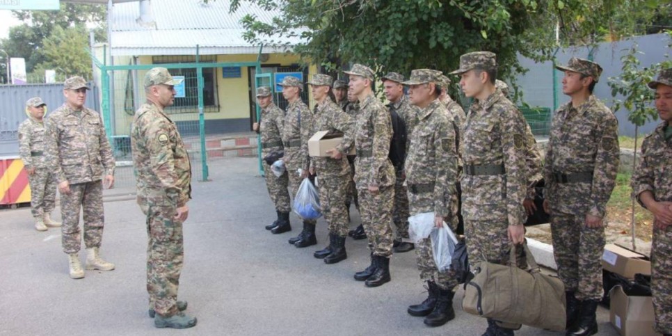 
                    В Алматы проходят сборы для военнообязанных
                