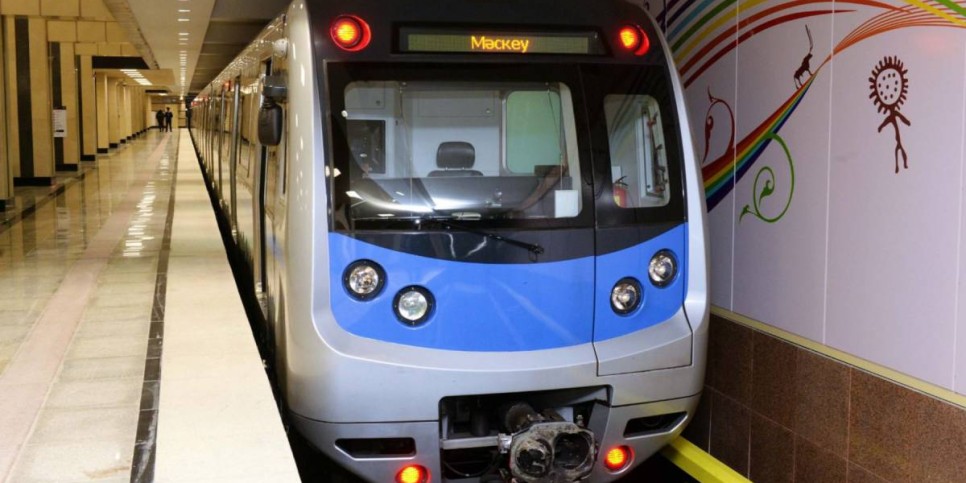
                    В субботу метро начнет курсировать с 7 часов 
                