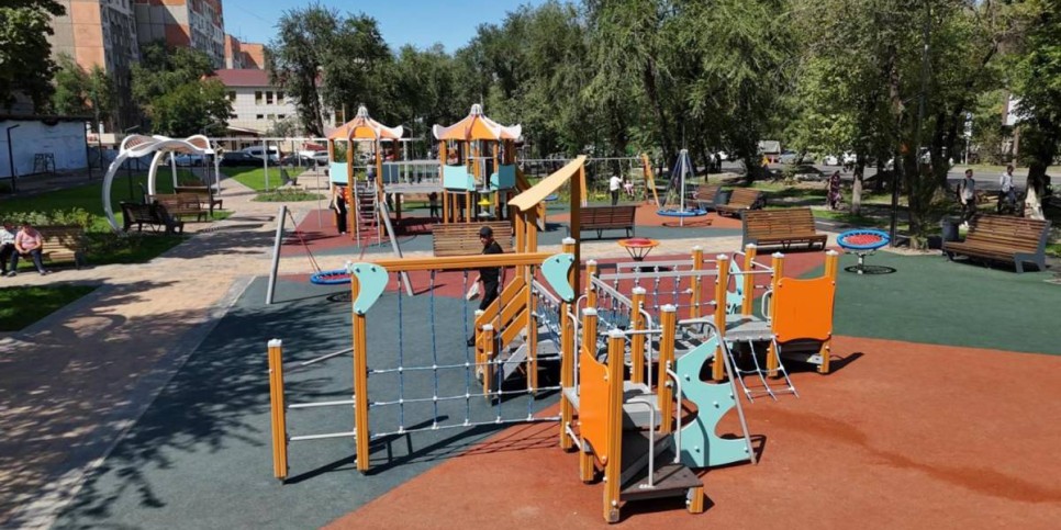 
                    Уютные зоны отдыха появились во дворах Алматы по программе БНУ
                