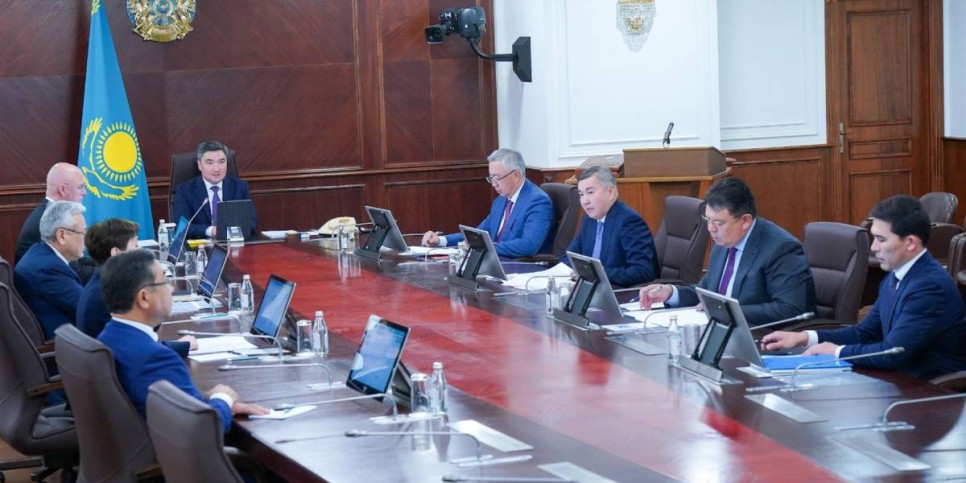 
                    Бектенов: Послание Главы государства является стратегическим ориентиром для Правительства и всего казахстанского общества
                