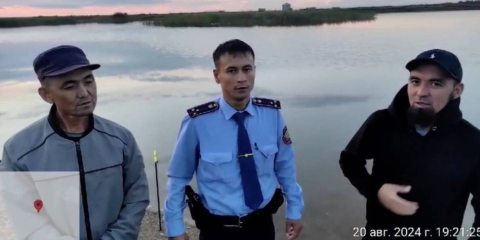 
                    Акмолинские полицейские спасли тонущих рыбаков
                