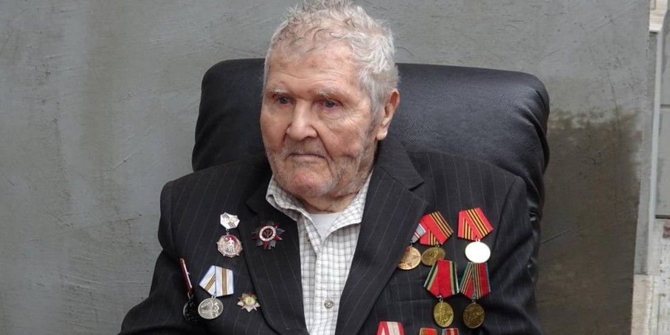 
                    Ветерана Великой Отечественной войны Леонида Подколзина поздравили с 98-летием в Алматы 
                