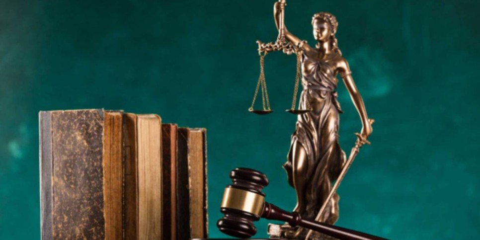 
                    Экс-министра МВД Тургумбаева осудили на пять лет условно
                