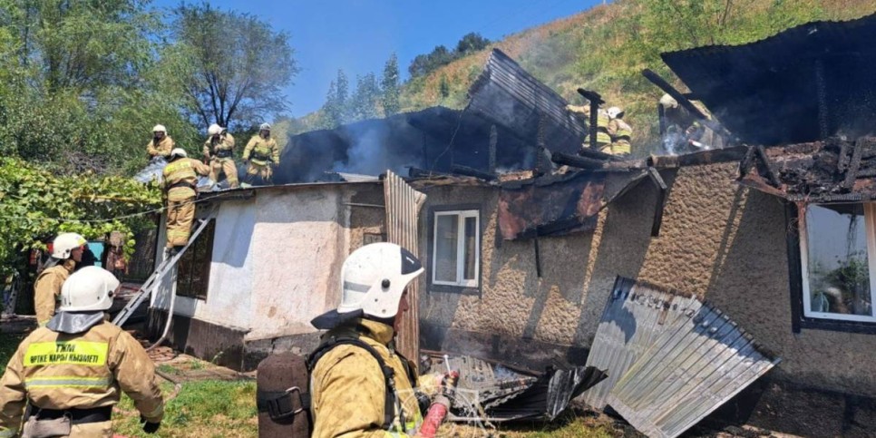 
                    Ликвидирован пожар в Алматы
                