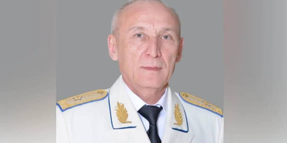 
                    Президент отправил в отставку Марата Колкобаева 
                