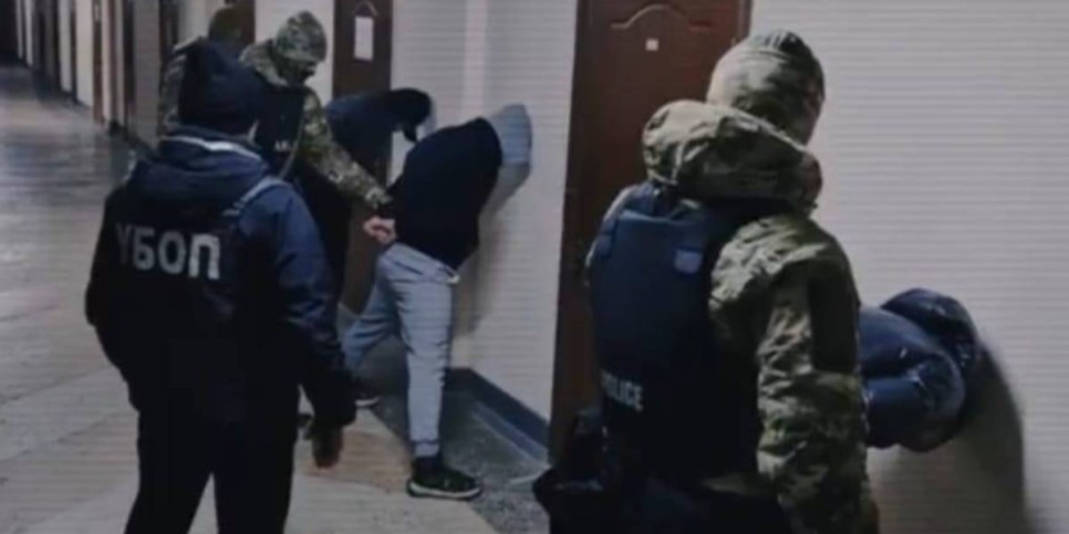 
                    Преступные группировки вымогали деньги у студентов в Казахстане
                
