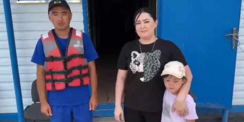
                    Спасатели пришли на помощь ребенку в области Жетісу
                