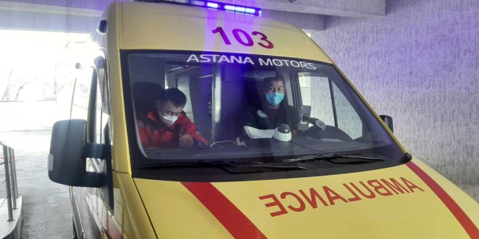 
                    Смертельные ножевые ранения нанесли павлодарцу в подъезде дома
                