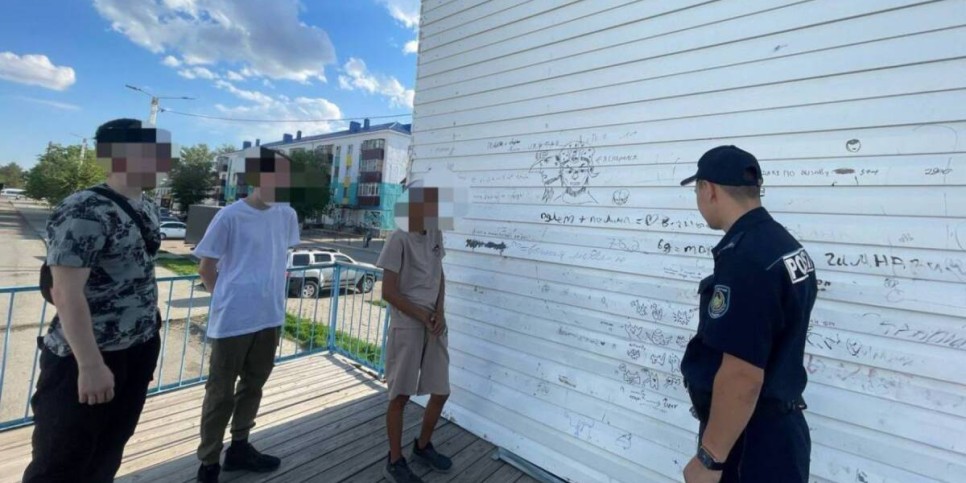 
                    Троих вандалов наказали в Костанайской области
                