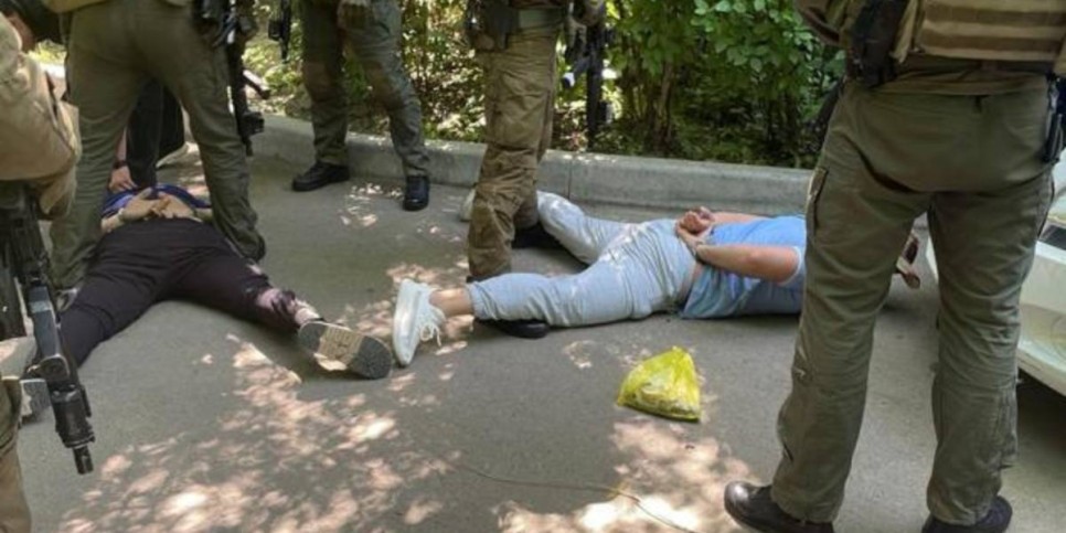 
                    Двоих подозреваемых в пропаганде терроризма задержали в Алматы 
                