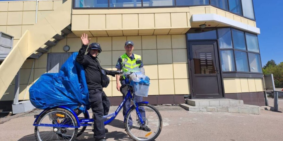 
                    Мексиканский велопутешественник поблагодарил полицейских СКО
                
