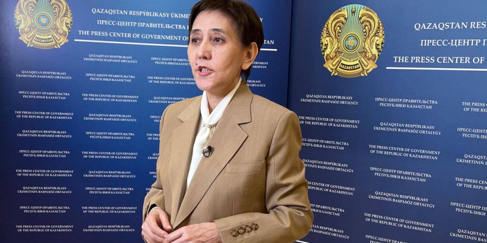 
                    Дуйсенова: Все обязательства государства перед пострадавшими от паводков выполняются полностью и своевременно
                