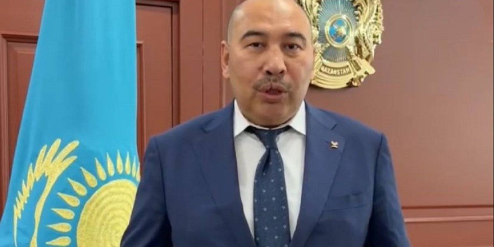 
                    «Пусть наш город процветает»: олимпийский чемпион по боксу Ермахан Ибраимов поддержал кампанию «Алматы - наш общий дом»
                