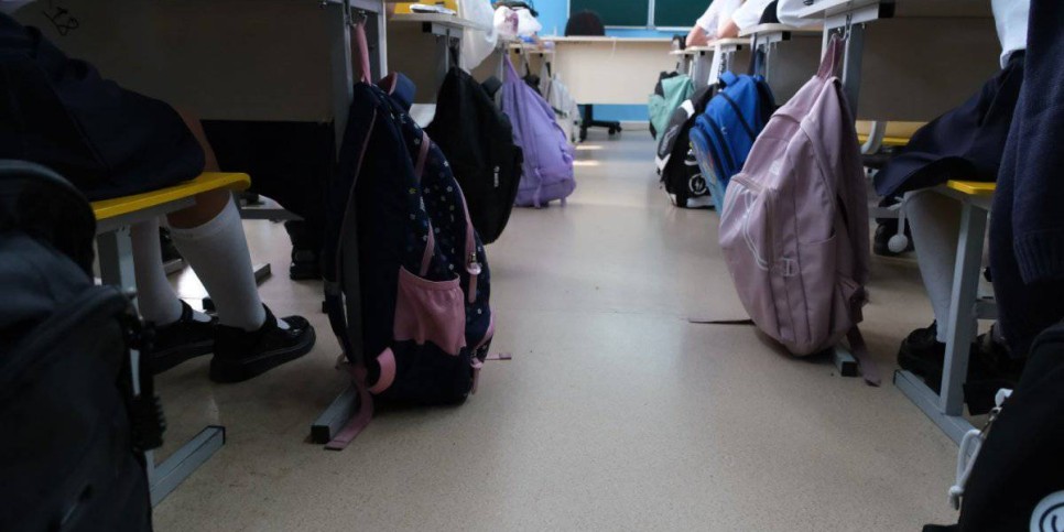 
                    Теперь в Казахстане переводить детей из школы в школу можно в любое время
                