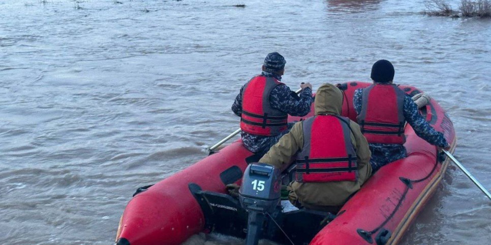 
                    Трое сельчан пропали на воде в Абайской области
                