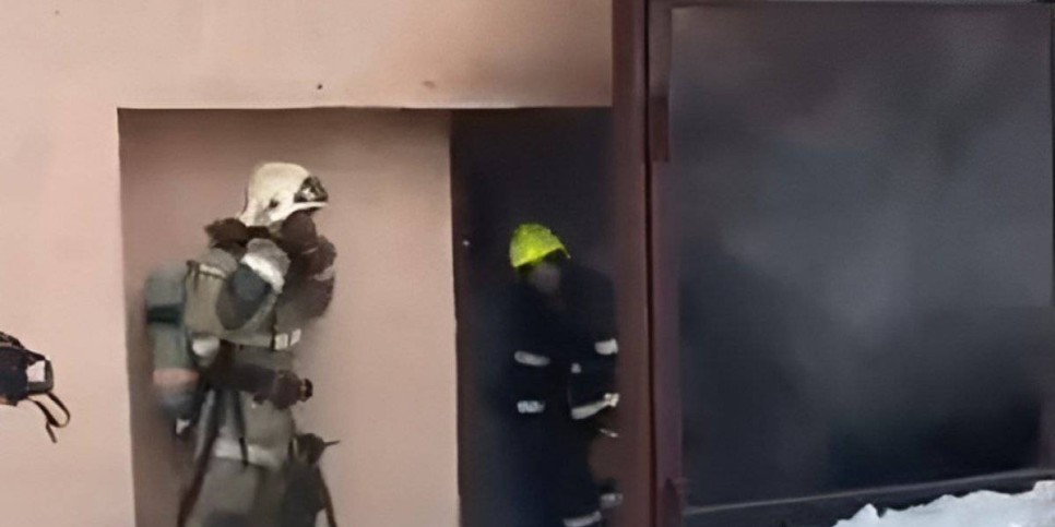 
                    Пожар на паркинге тушат огнеборцы Астаны
                