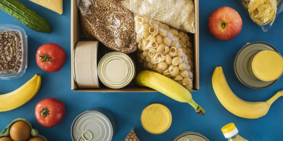 
                    Около 300 предпринимателей завышали цены на продукты в Казахстане
                