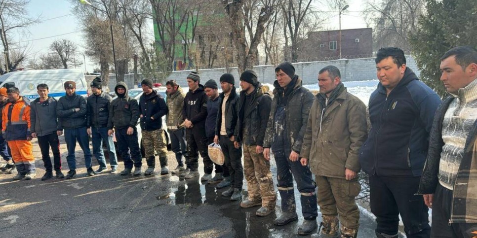 
                    Более ста иностранцев задержали в Алматы за два дня
                