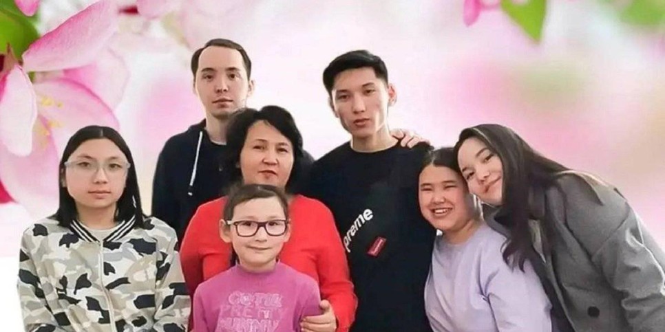 
                    Как профессиональная мама из столицы вырастила 18 детей
                