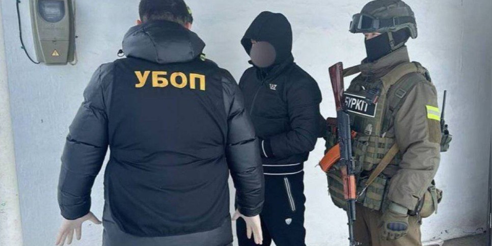 
                    Разыскиваемого за убийство участника ОПГ задержали в Абайской области
                