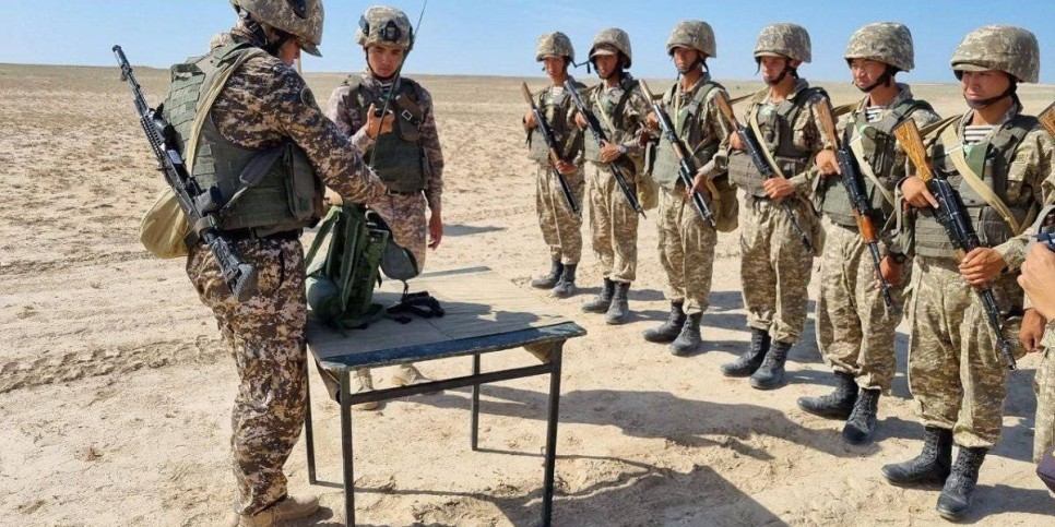 
                    Еще один праздник появился у военнослужащих Казахстана
                