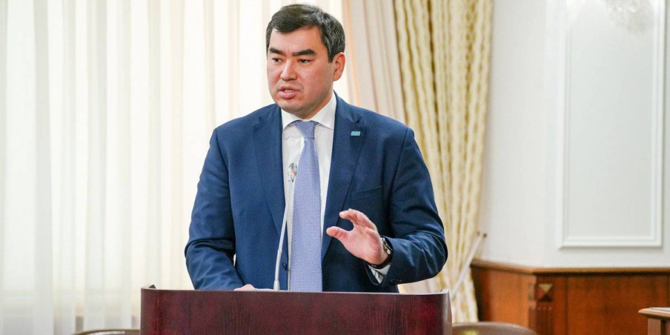 
                    Глава МЧС назвал опасные участки, связанные с паводками
                