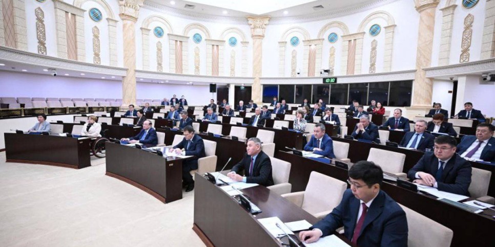 
                    Закон по использованию пастбищ одобрили в Сенате РК
                