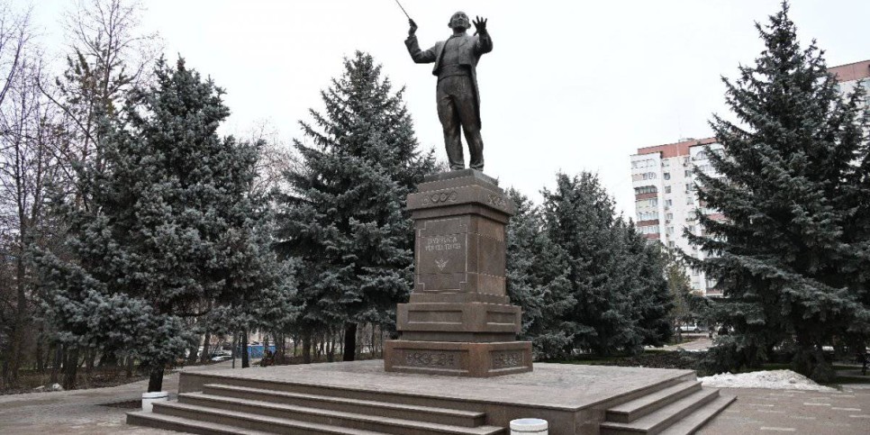 
                    В центре Алматы реконструировали сквер Журналистов
                