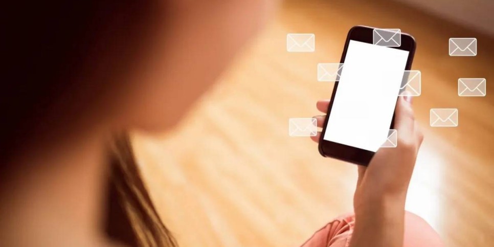 
                    Абитуриенты и их родители будут получать SMS-напоминание о ЕНТ
                