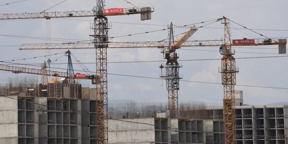 
                    Более 50 незаконных построек выявлено в предгорье Алматы
                