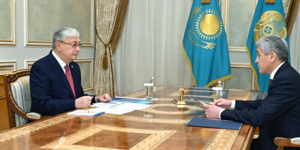 
                    Токаев поручил акиму Карагандинской области держать на особом контроле ситуацию в Qarmet
                