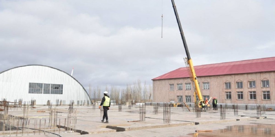 
                    Оштрафован подрядчик, строивший ФОК в Акмолинской области
                