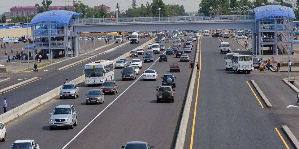 
                    Время ожидания на остановках в Алматы планируют довести до 2-8 минут
                