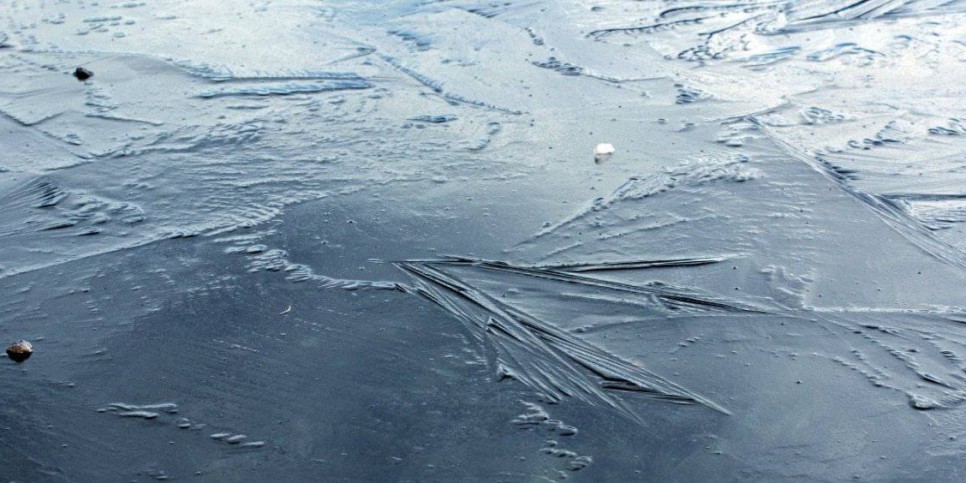 
                    Жителей Алматы предупредили об опасности тонкого льда на водоемах
                