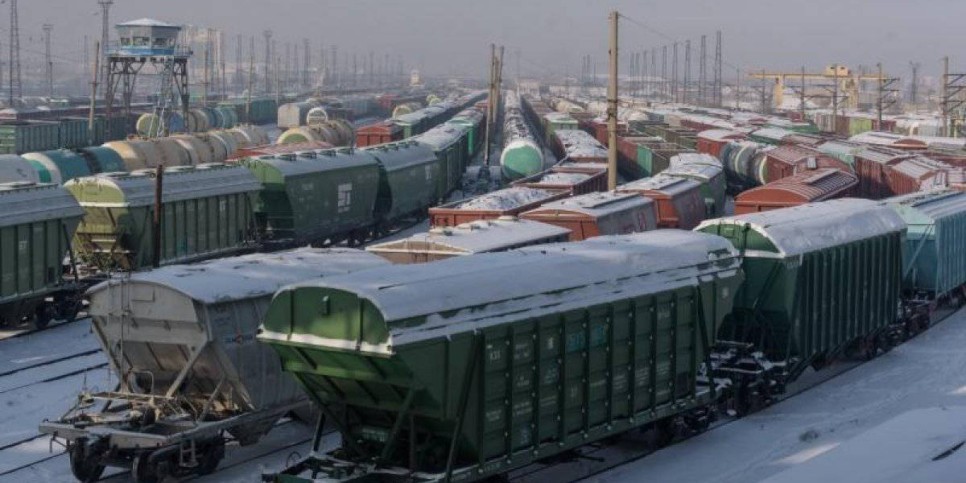 
                    Китай приостановил прием груза из Казахстана
                