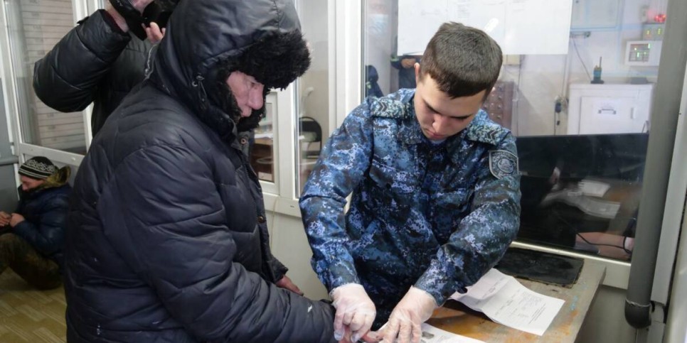 
                    Более 60 бездомных спасли от обморожения полицейские Петропавловска
                