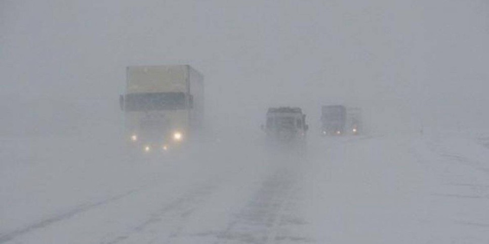 
                    Ограничение движения транспорта введено в семи областях Казахстана
                