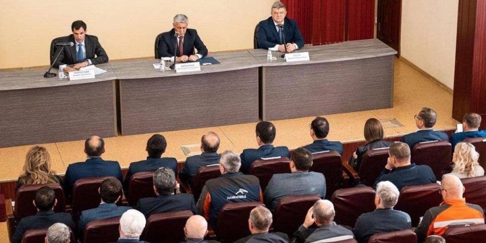 
                    В Темиртау представили нового инвестора Qazaqstan Steel Group Андрея Лаврентьева
                