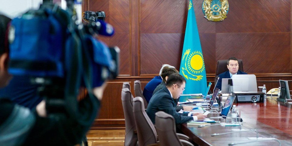 
                    Алихан Смаилов поручил усилить меры по борьбе с корью
                