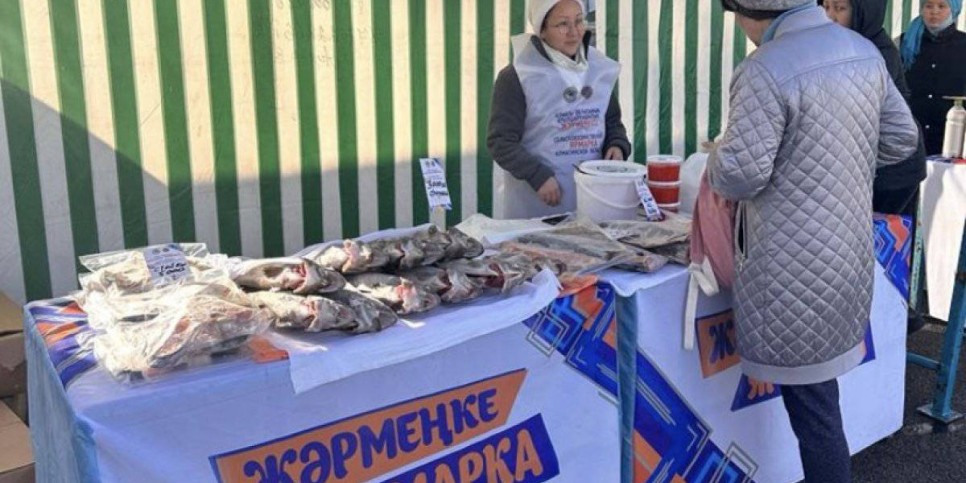 
                    В Алматы продолжается расширенная сельскохозяйственная ярмарка
                