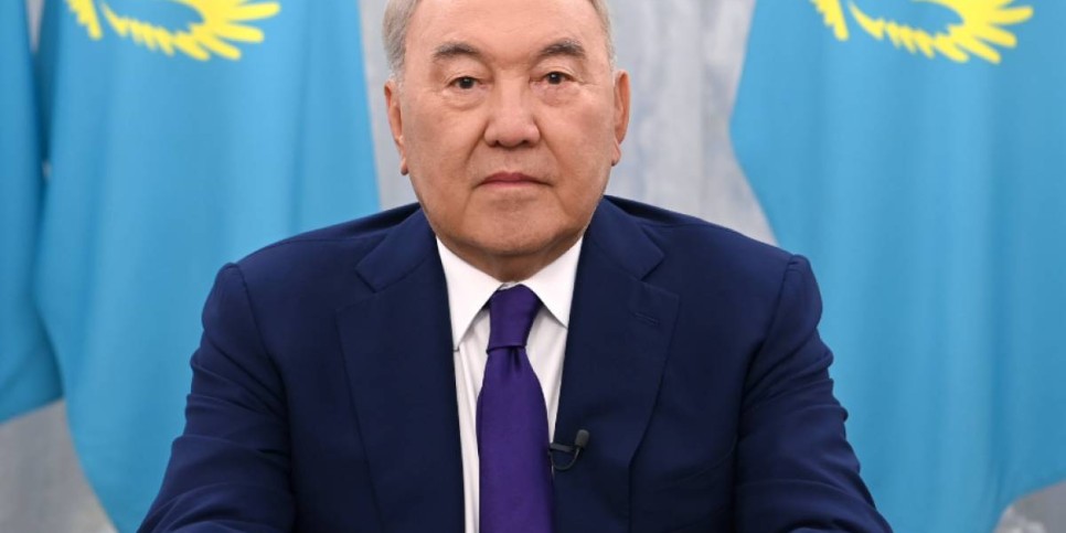 
                    Назарбаев обратился к соотечественникам
                