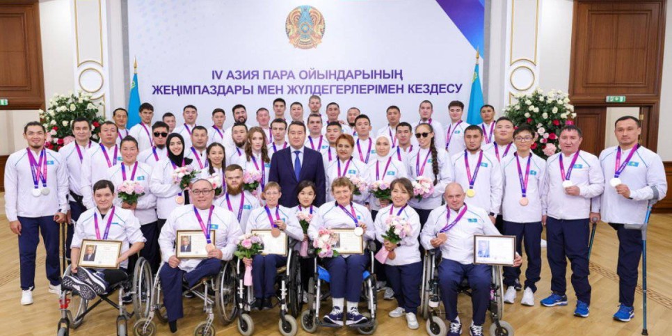 
                    Алихан Смаилов поблагодарил победителей и призеров Азиатских Пара игр
                