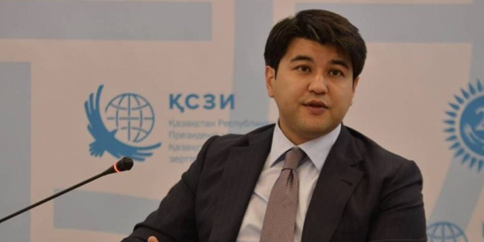
                    В МВД отказались комментировать слухи о задержанном экс-министре Бишимбаеве
                