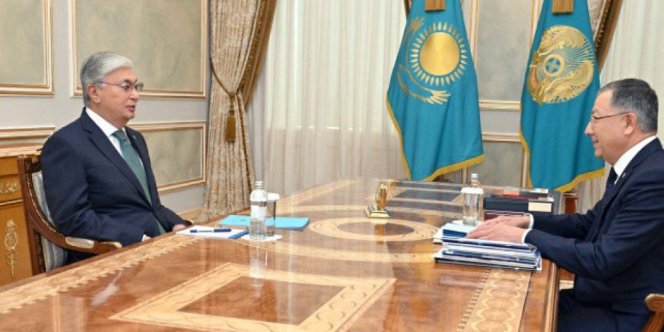 
                    Президента ознакомили с деятельностью университета КазНУ имени аль-Фараби
                