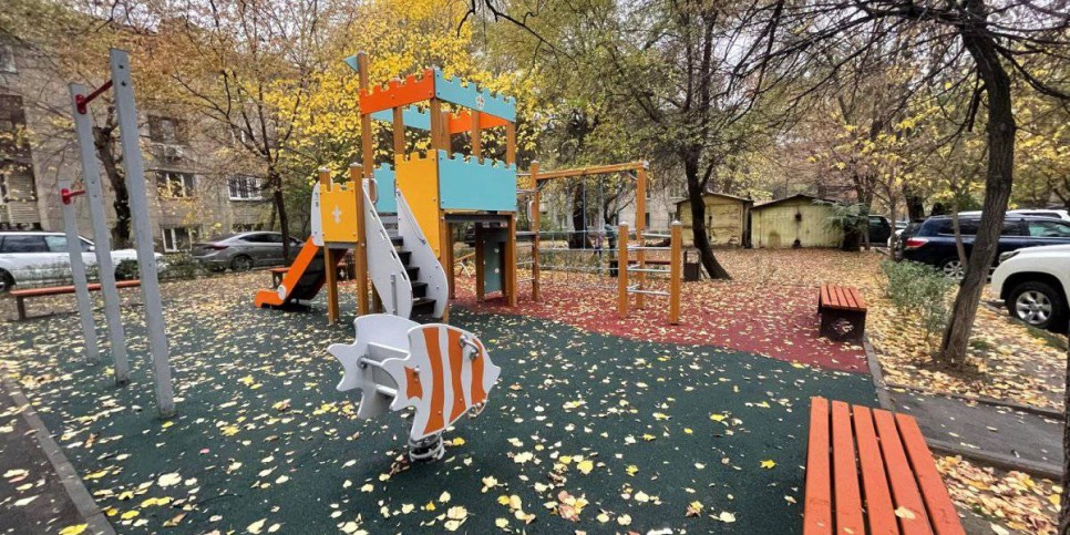 
                    В одном из районов Алматы провели ремонт 33 дворовых площадок
                