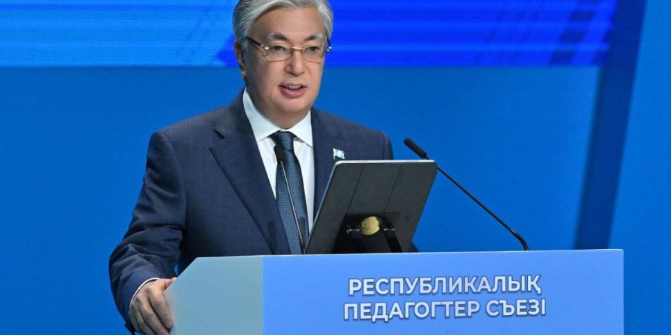 
                    Токаев пообещал расширить меры поддержки учителей
                